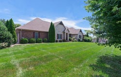 4596 Fairvue Farm Boulevard, Bowling Green, KY 42104