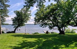 7271 N Shore Trail, Forest Lake, MN 55025