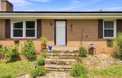 6219 Joyce Lane, Salem, VA 24153
