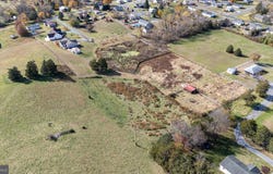 OFF SEVENTH ST., LURAY, VA 22835