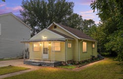 1210 E Bernhard Avenue, Hazel Park, MI 48030