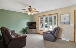 3945 Valdez Drive, Waterloo, IA 50701