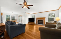 400 Judd Lane, Batavia, IL 60510