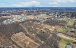 30 Landor Lane, Colonie, NY 12047