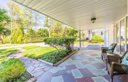 31 Chadwick Road, Great Neck, NY 11023