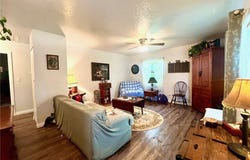 943 Hollis Drive, Elyria, OH 44035