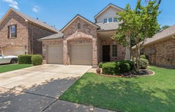 324 Kirby Drive, Lantana, TX 76226