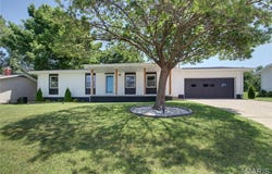 23 Hamlin Heights Drive, Hannibal, MO 63401