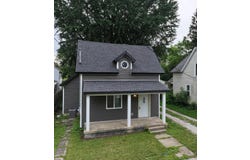 221 Park Street, LaPorte, IN 46350-2443