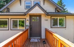 160 ISAACSON DR, Kelso, WA 98626