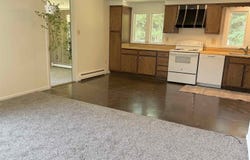 112 Breezy Acres Drive, Vernon, VT 05354