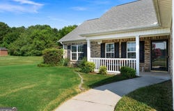 303 Hillside, Calhoun, GA 30701