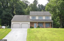 1282 EDGEWOOD DRIVE, EAST EARL, PA 17519