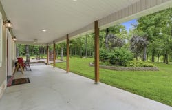 1323 E Highway Pp, Bolivar, MO 65613