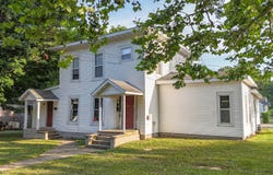 423 E Division Street, Dowagiac, MI 49047