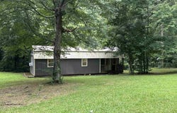 224 Red Oak Dr, Hayden, AL 35079