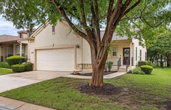 108 Farm Hill Dr, Georgetown, TX 78633