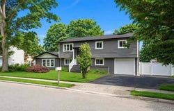 41 Madison Avenue, Amityville, NY 11701