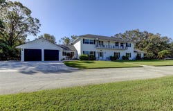 1089 VIRGINIA STREET, DUNEDIN, FL 34698
