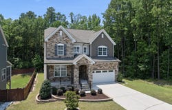 1705 Pointe Crossing, Apex, NC 27523