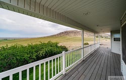 1000 E Butte Road, Menan, ID 83434