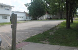 507 S POPLAR Street, Carbondale, IL 62901