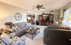 313 E 29th Street S, Newton, IA 50208