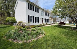 19 Spring Creek Drive, Cortland, OH 44410