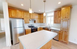 94120 STRAHAN ST, Gold Beach, OR 97444