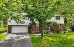 104 Sturbridge Road, Clarks Summit, PA 18411
