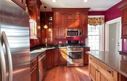 44 Oxford Road, New Hartford, NY 13413