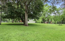 521 S 6th St, Silver Lake, WI 53170