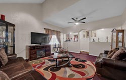 608 N Gray Street, Pampa, TX 79065
