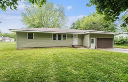 941 Closson Drive, Benton Harbor, MI 49022