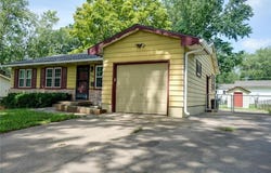 716 OSAGE Trail, Independence, MO 64056