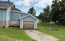 905 5th St., Carrollton, IL 62016