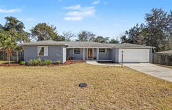 1630 CRESTVIEW DRIVE, MOUNT DORA, FL 32757