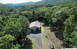 2950 Long Run Road, Franklin Twp, PA 18235
