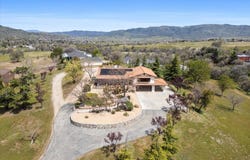 20875 Oak Street, Tehachapi, CA 93561