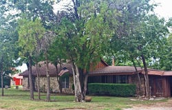305 Bryan Street, Glen Rose, TX 76043