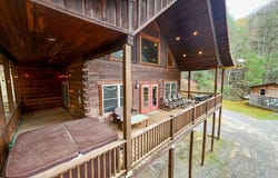 271 Tin Man Road, Bryson City, SC 28713