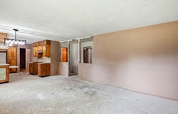 2272 King Road, Mountain Grove, MO 65711