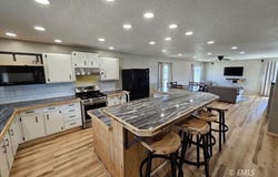 1915 Albert Dr, Miles City, MT 59301