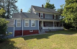 84 Church Ln, Hardwick, MA 01031