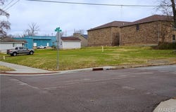 400 N Oak Street, Rolla, MO 65401