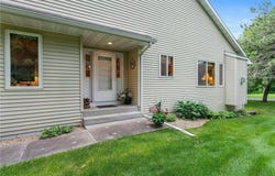 13393 Pine View Place, Lindstrom, MN 55045