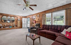 582 Spencer Dr, Spencer, TN 38585