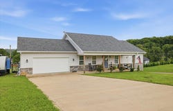 134 Pocahontas Lane, Rutledge, TN 37861