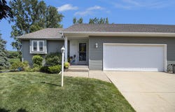 7581 Rivendell Drive SE, Grand Rapids, MI 49508
