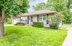 607 Green Street, Lee's Summit, MO 64063